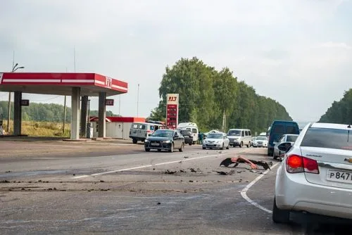 Multiple Injuries Reported in Three-Vehicle Accident Near Modesto