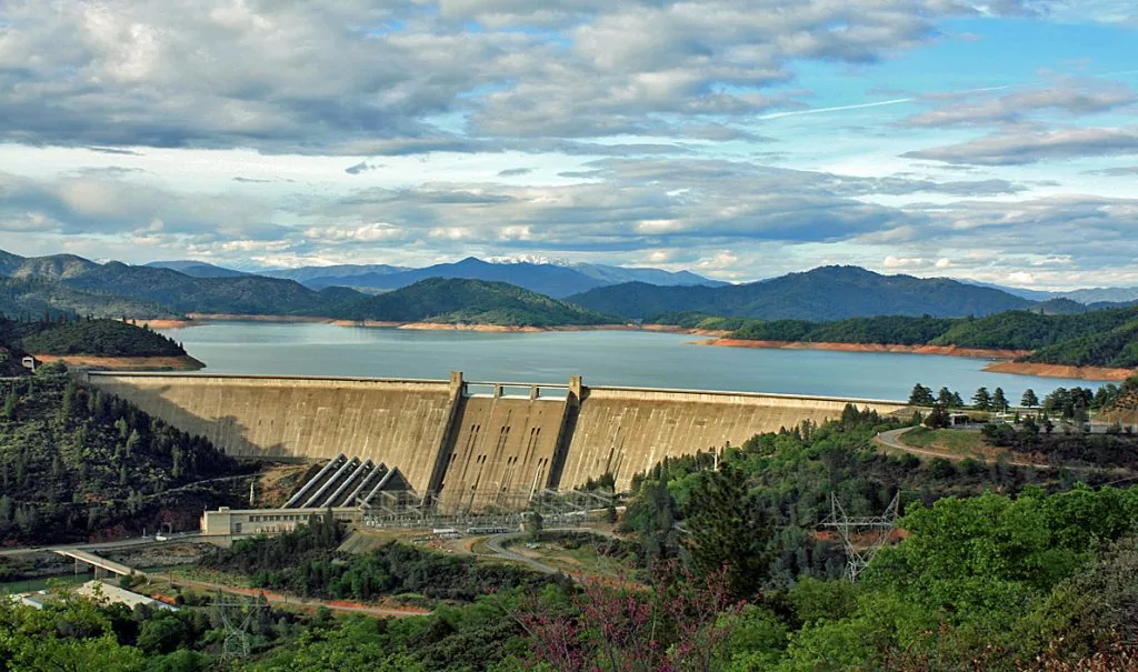 Shasta_Dam_Colored-1024x605