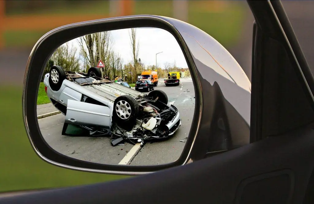 Major Injuries Reported in Merced Rollover Accident